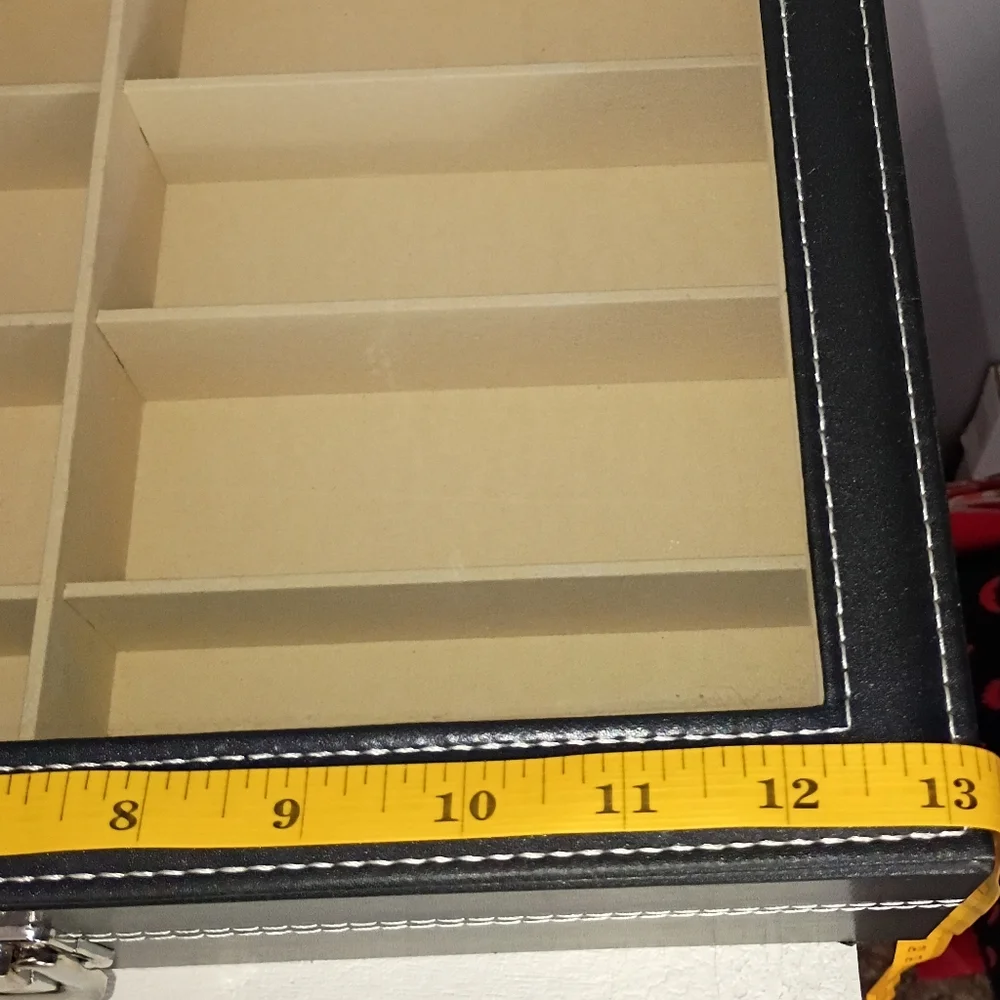 8 Slot Sunglasses Glasses Case Organizer - Picture 5 of 9
